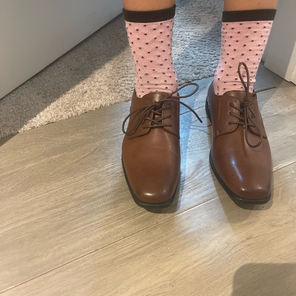 Kids dress shoes